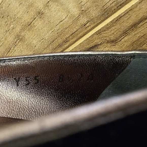 Salvatore Ferragamo satin heels with crystals - Picture 11 of 15